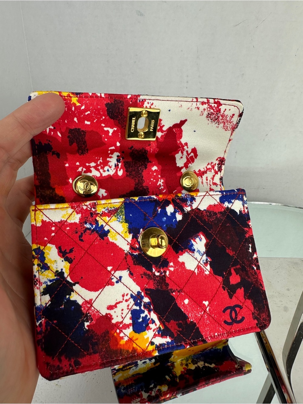 CHANEL Graffiti Watercolor Matelassé Satin Flap / Crossbody Bag – Limited Ed. - Picture 6 of 11